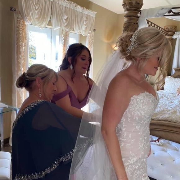 Meet your Posher ❤️❤️ - Picture 4 of 6